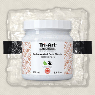 Médium acrylique Tri-Art Re-harvested Pete Plastic en pot de 250 ml avec flocons de plastique blanc
